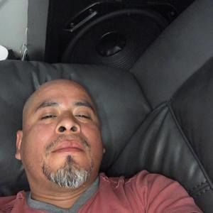 Meet your Posher, Gregorio